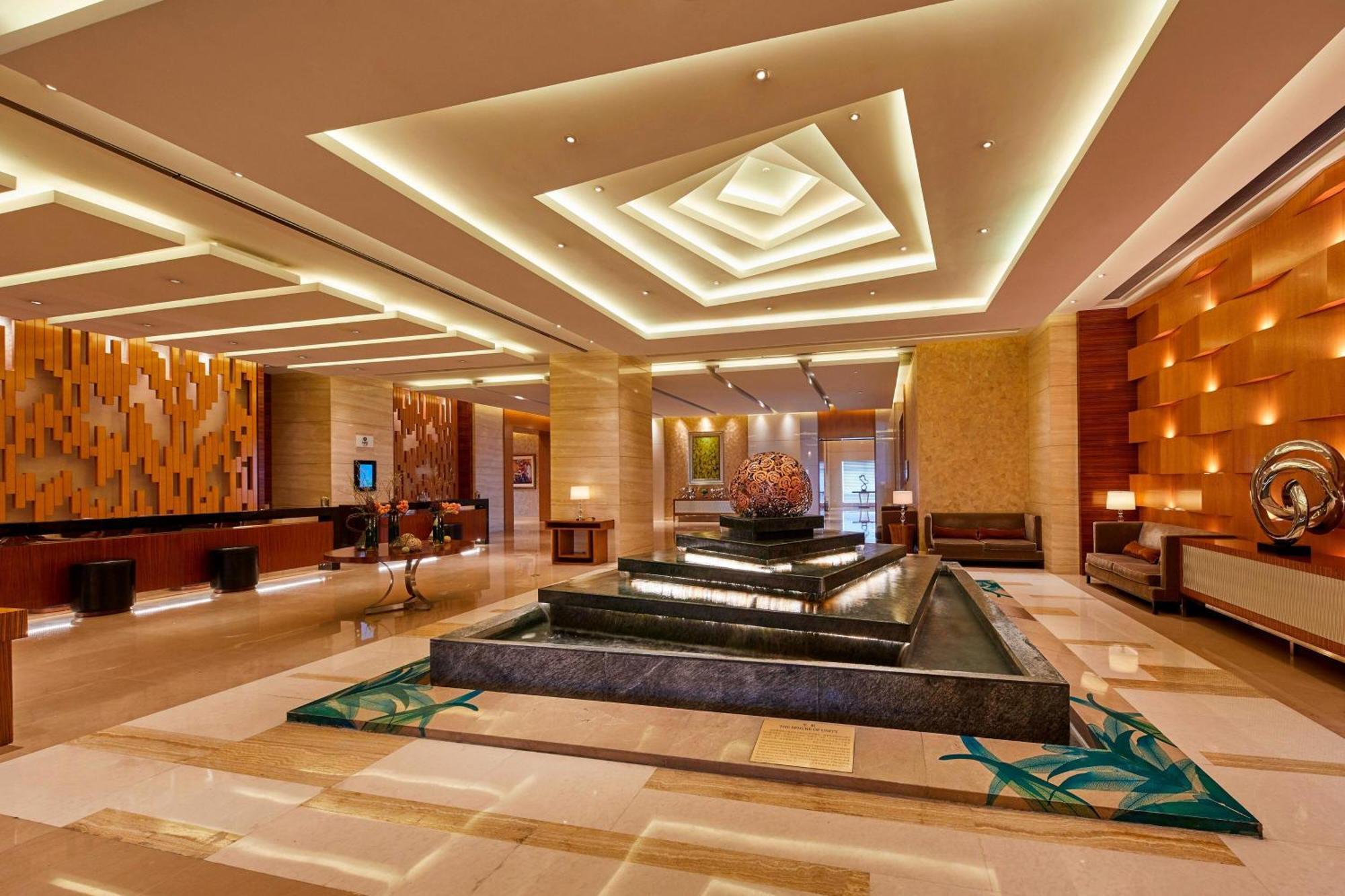 The Westin Nanjing Xuanwu Lake מראה חיצוני תמונה