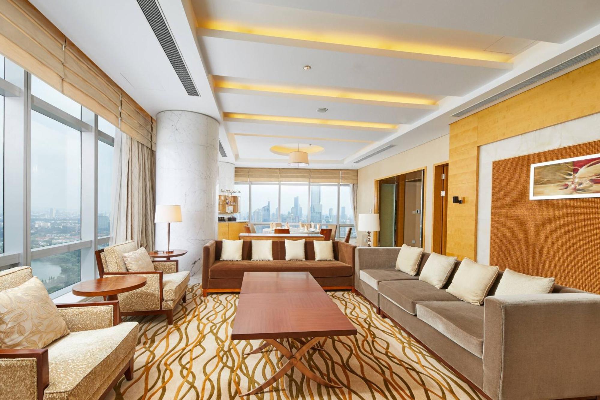 The Westin Nanjing Xuanwu Lake מראה חיצוני תמונה