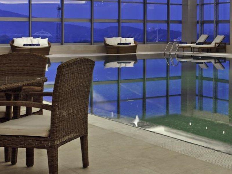 The Westin Nanjing Xuanwu Lake מראה חיצוני תמונה